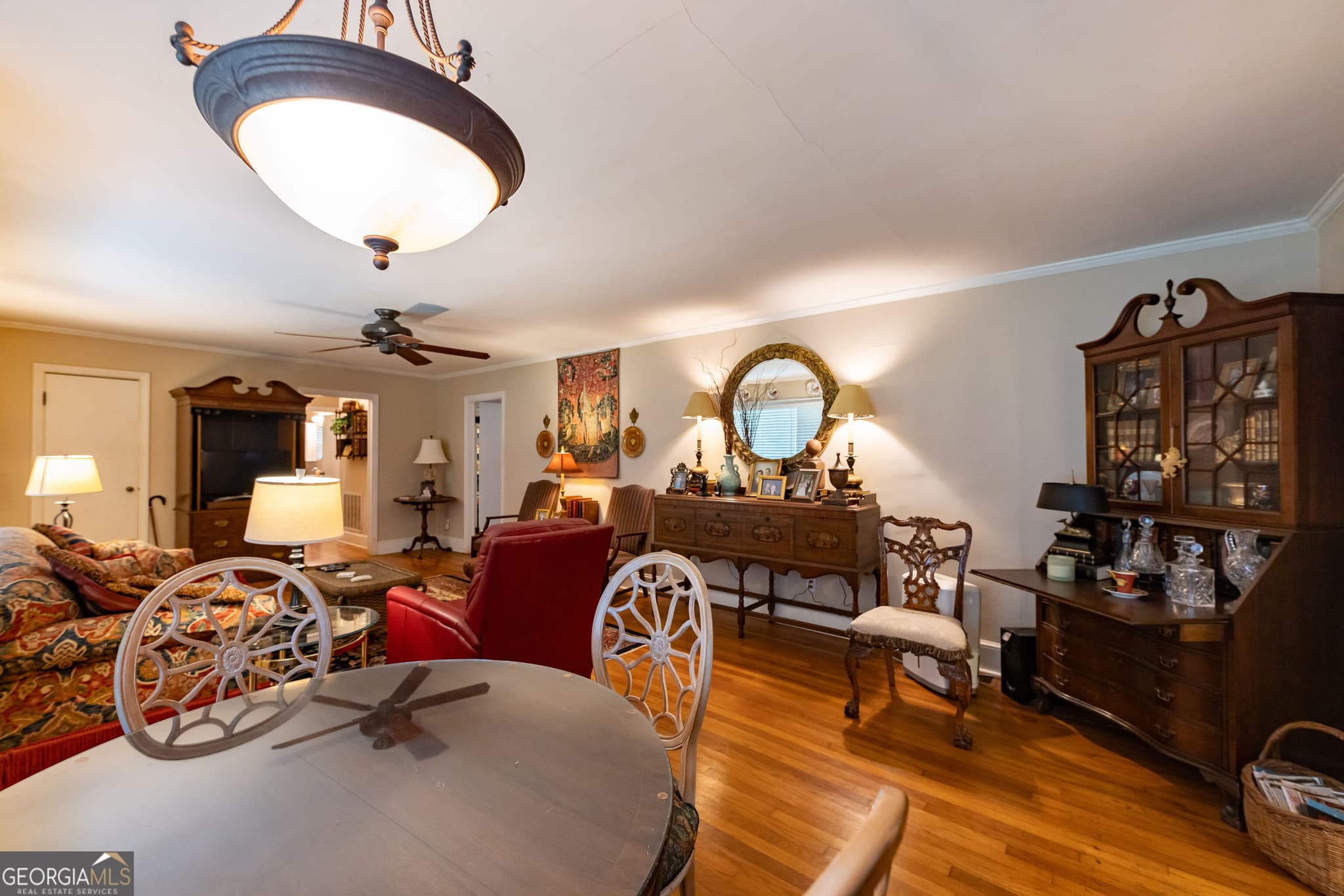 4 bedroom, 2 bathroom, 1,593 sq ft single family residence under contract at 802 Avalon Road, Thomaston, GA 30286 — photo 5