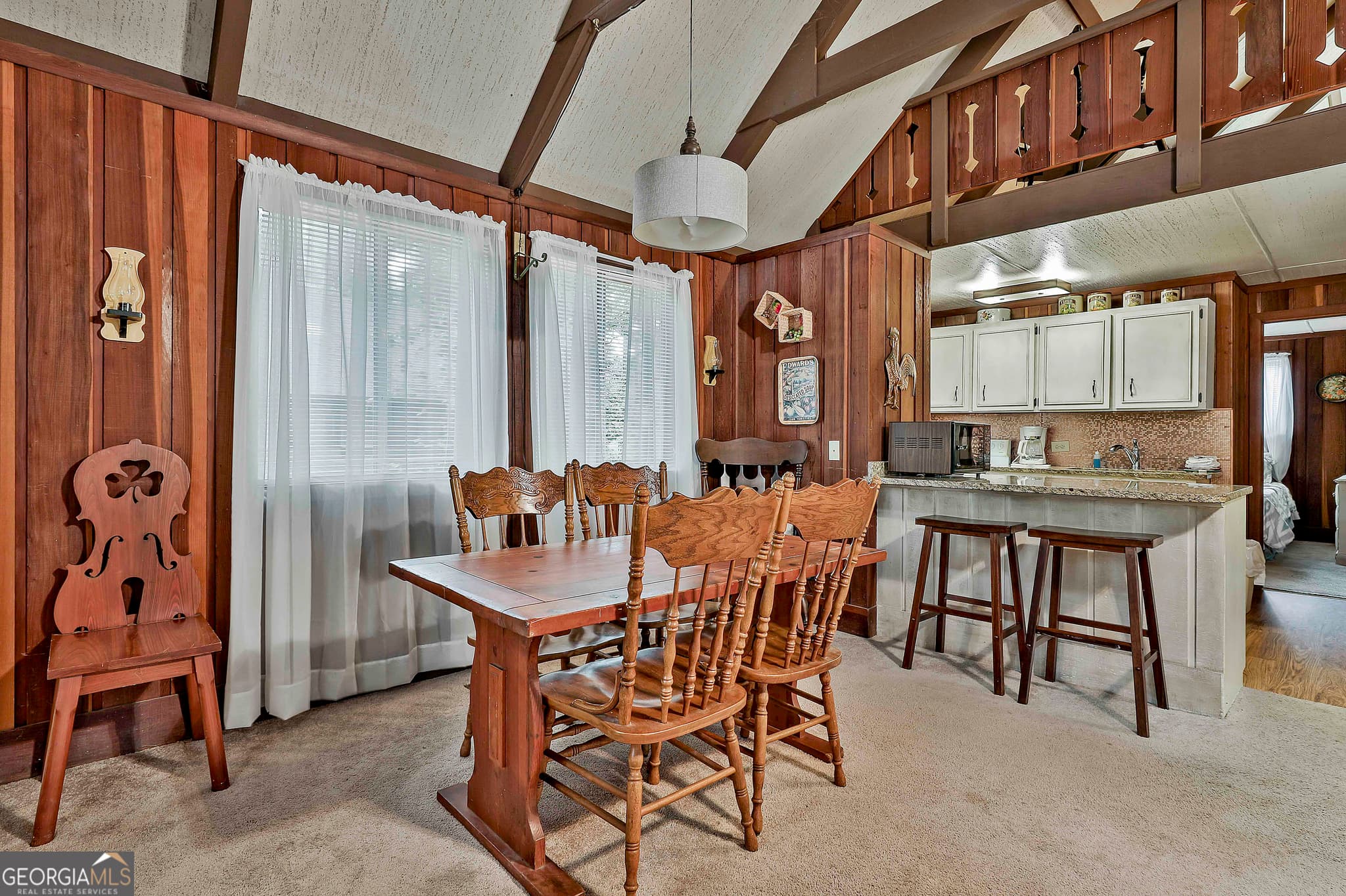3 bedroom, 1.5 bathroom, 1,104 sq ft cabin,single family residence for sale at 87 St. Moritz Drive, Pine Mountain, GA 31822 — photo 9