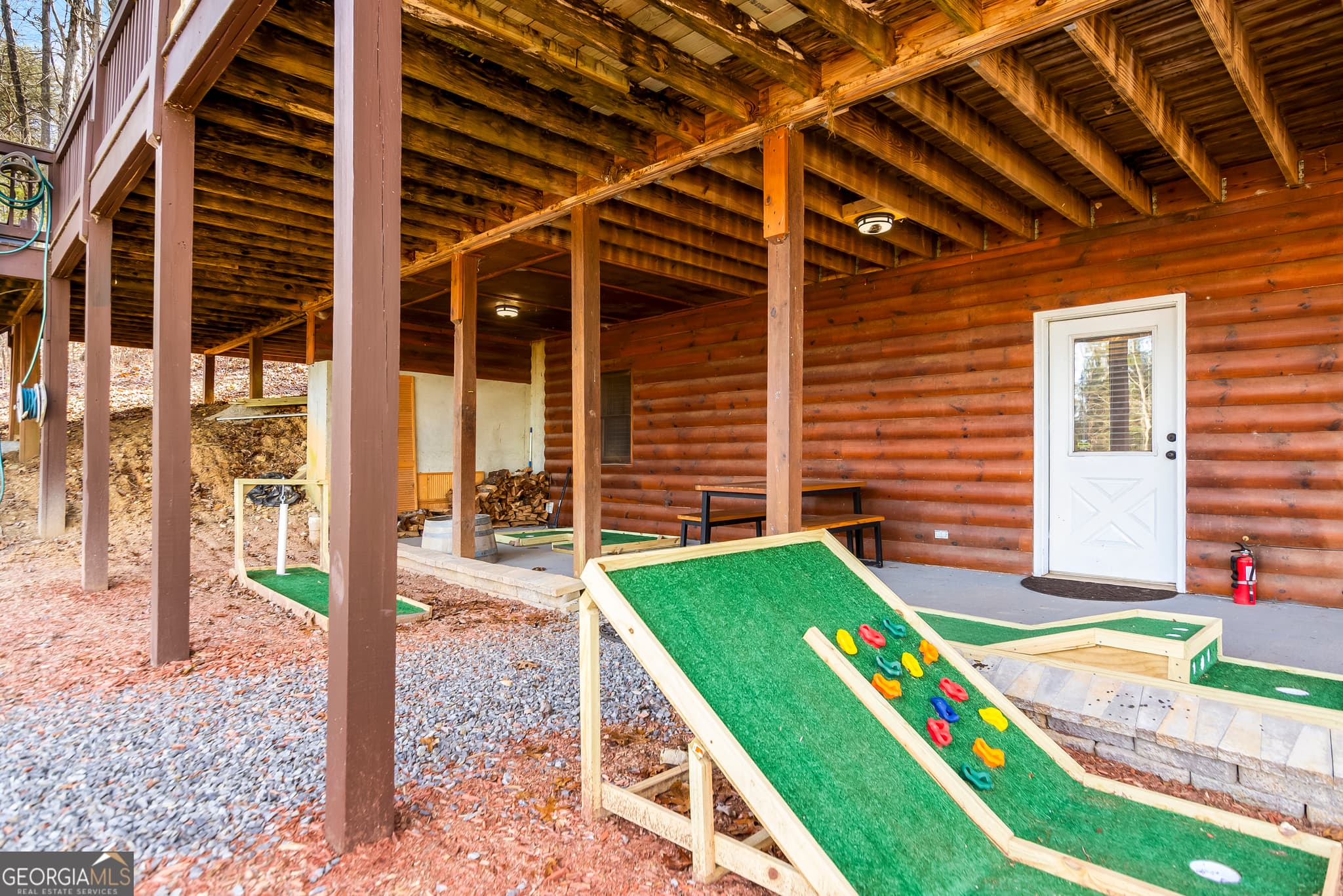 4 bedroom, 3 bathroom, 2,043 sq ft cabin,single family residence for sale at 211 Highland Forest Drive, Morganton, GA 30560 — photo 5