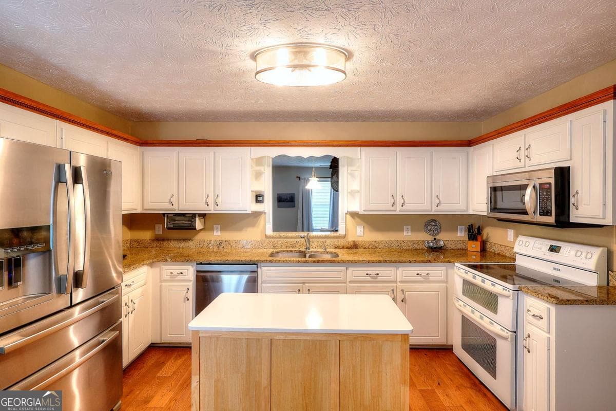 4 bedroom, 3 bathroom, 2,560 sq ft single family residence for sale at 25 Browning Shoals Road, Social Circle, GA 30025 — photo 10