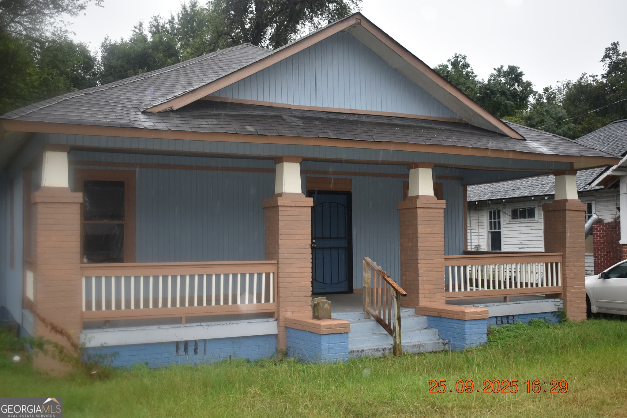 3 bedroom, 2 bathroom, 1,234 sq ft single family residence for sale at 780 Ponce De Leon Avenue, Macon, GA 31206 — photo 1 of 29