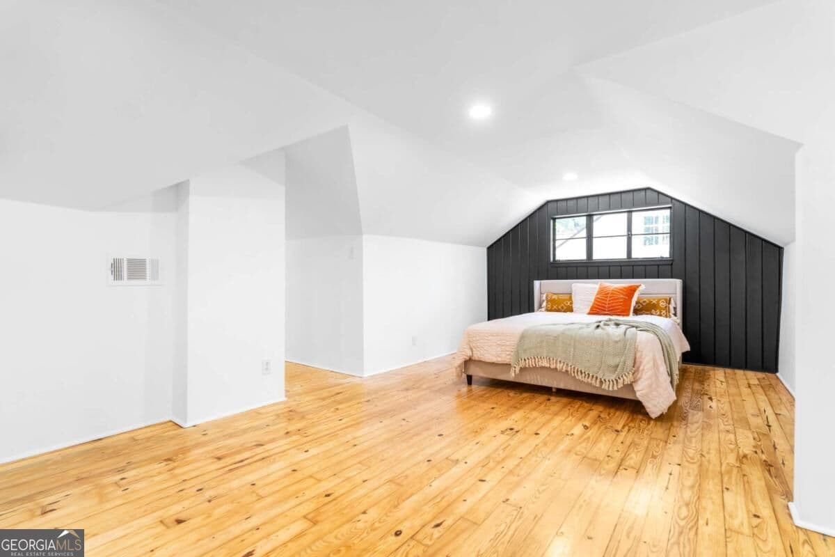 3 bedroom, 2 bathroom, 1,829 sq ft single family residence for sale at 1981 N Decatur Road, Atlanta, GA 30307 — photo 10