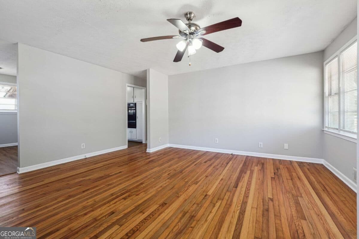 3 bedroom, 1 bathroom, 1,174 sq ft single family residence for sale at 8554 Taylor Road, Riverdale, GA 30274 — photo 5