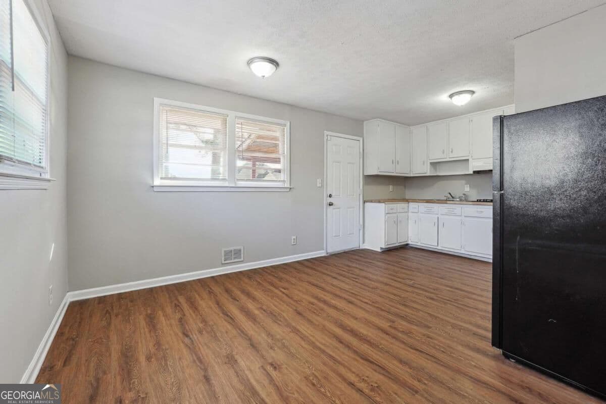 3 bedroom, 1 bathroom, 1,174 sq ft single family residence for sale at 8554 Taylor Road, Riverdale, GA 30274 — photo 8