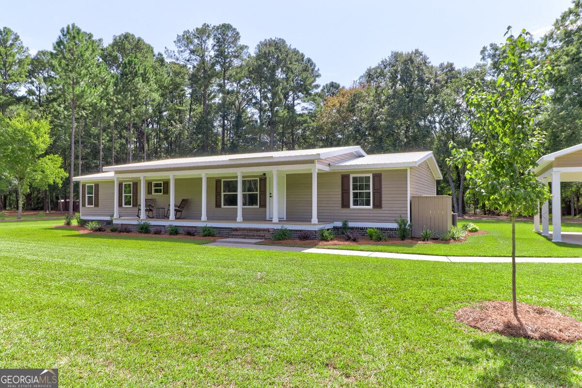 3 bedroom, 2 bathroom, 1,792 sq ft manufactured home,single family residence for sale at 103 Winnai Lane, Guyton, GA 31312 — photo 5