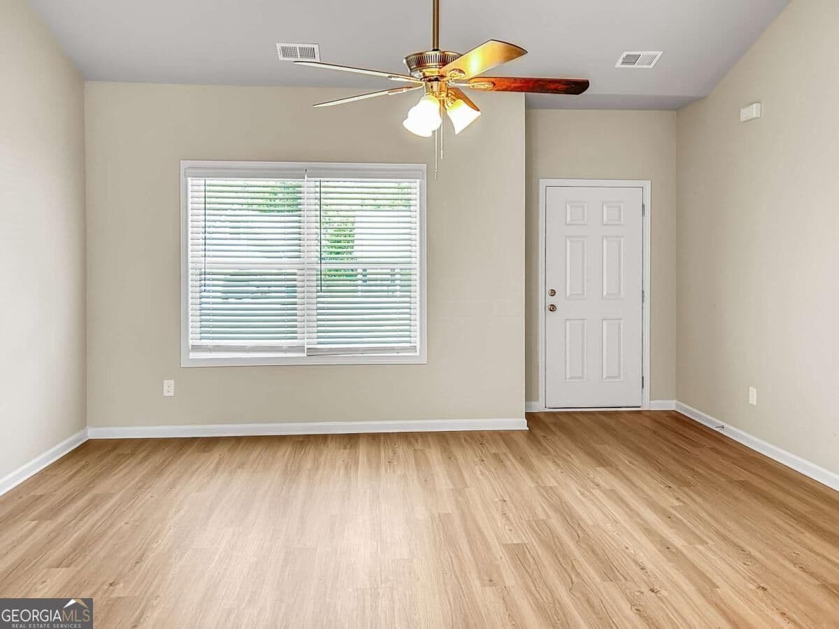 4 bedroom, 2 bathroom single family residence for rent at 106 Culver Street, Jackson, GA 30233 for $1,715 a month — photo 3