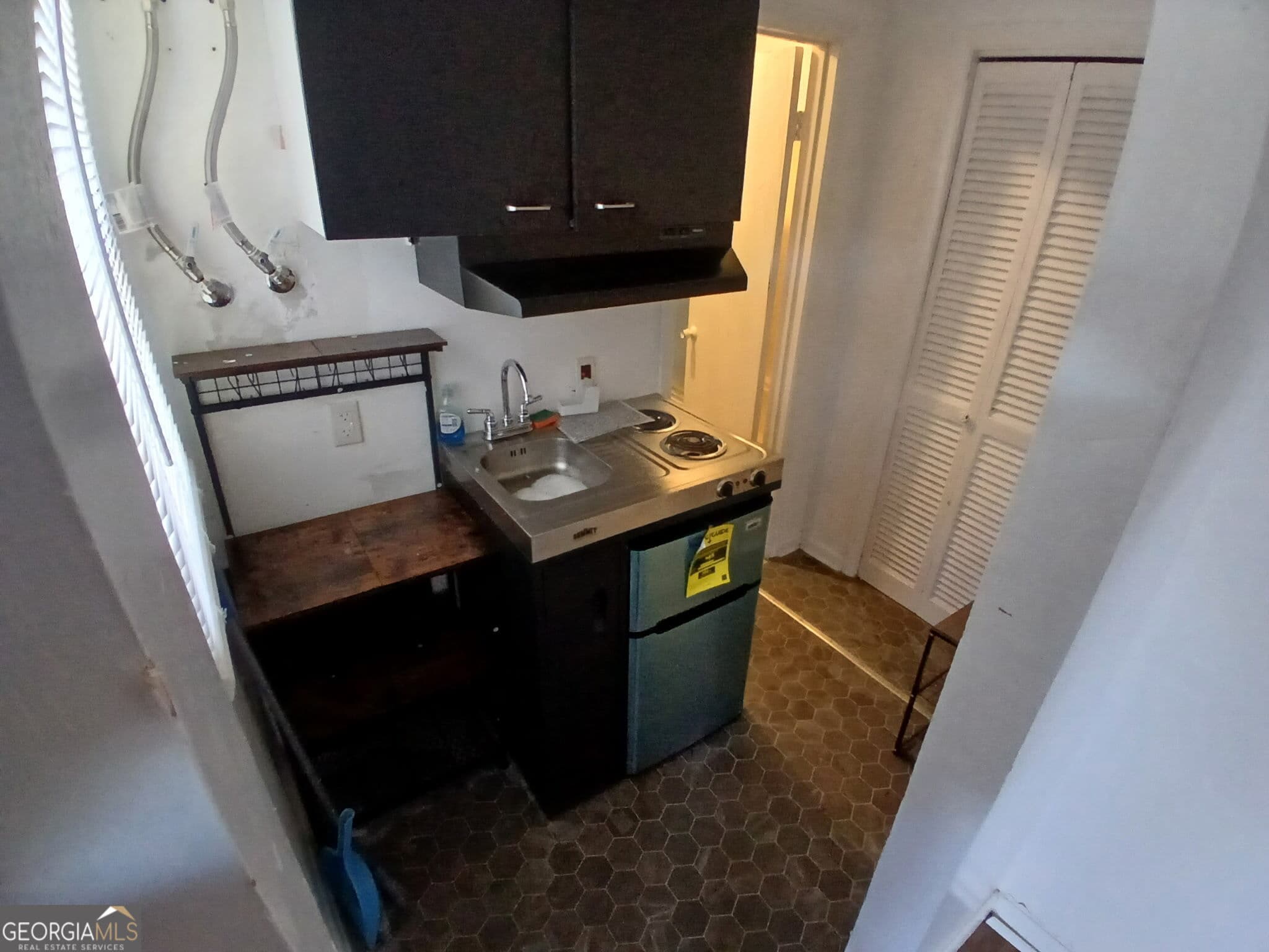 1 bedroom, 1 bathroom, 800 sq ft single family residence for rent at 218A Hunt Street, Fort Valley, GA 31030 for $850 a month — photo 6
