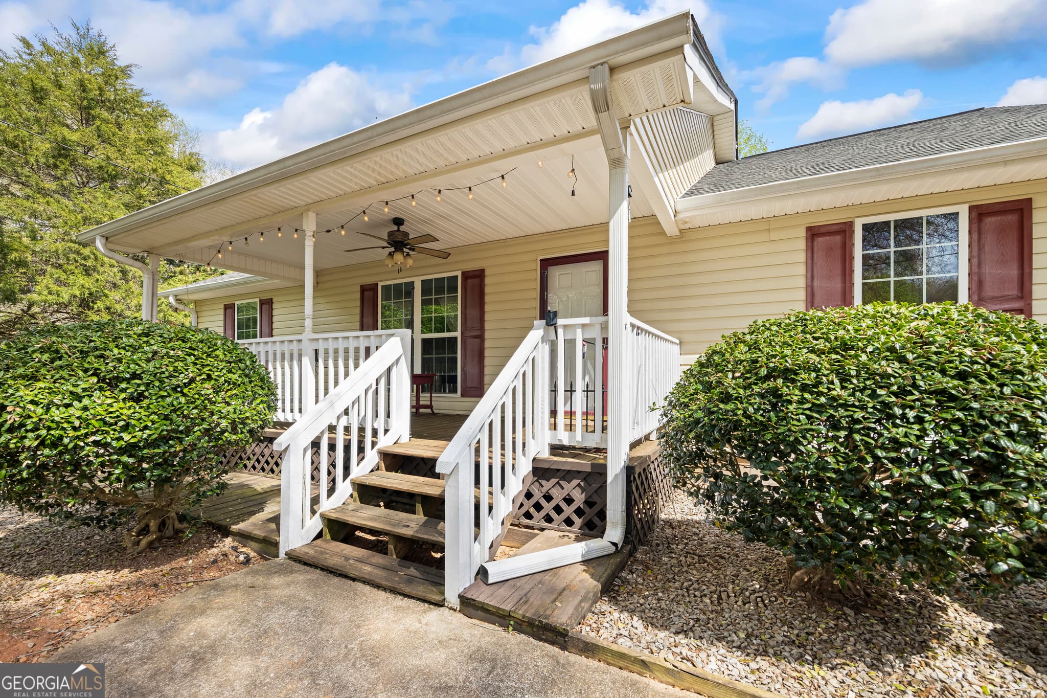 3 bedroom, 2 bathroom, 1,598 sq ft single family residence for sale at 5019 Hwy 29, Royston, GA 30662 — photo 7