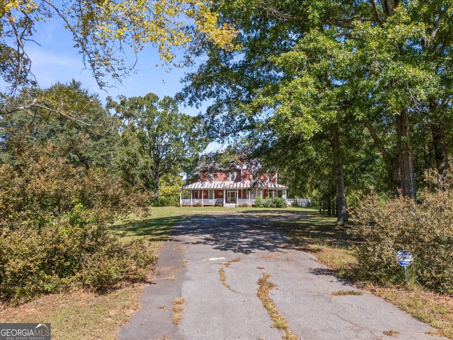 5 bedroom, 7 bathroom, 5,037 sq ft single family residence for sale at 2221 Sandtown Road, Washington, GA 30673 — photo 3