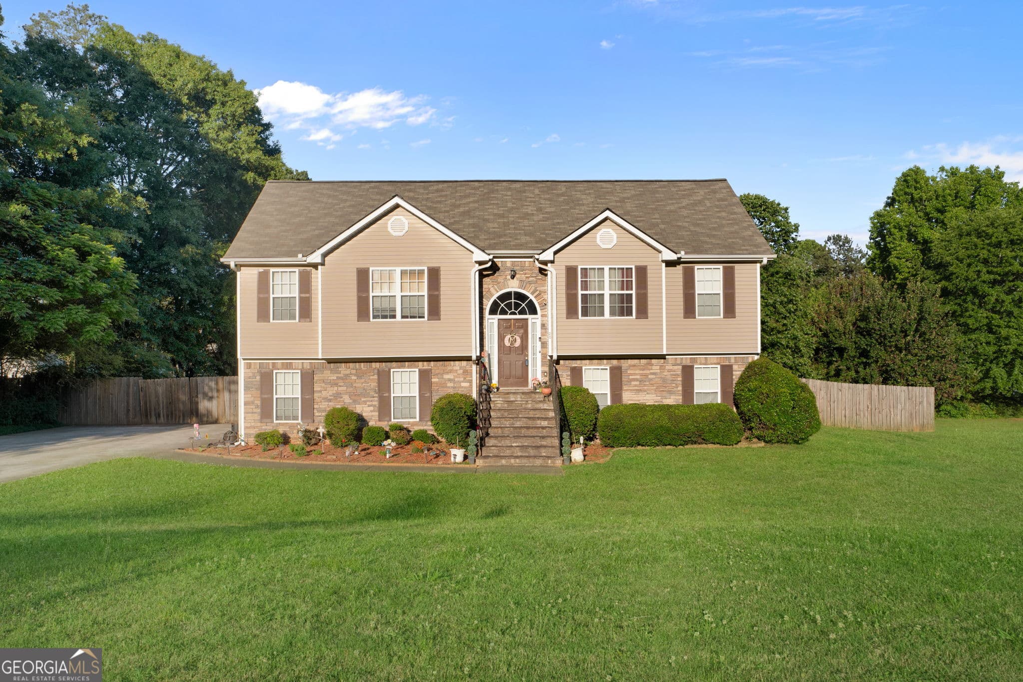 4 bedroom, 3 bathroom, 2,067 sq ft single family residence sold at 20 Centipede Drive, Covington, GA 30016