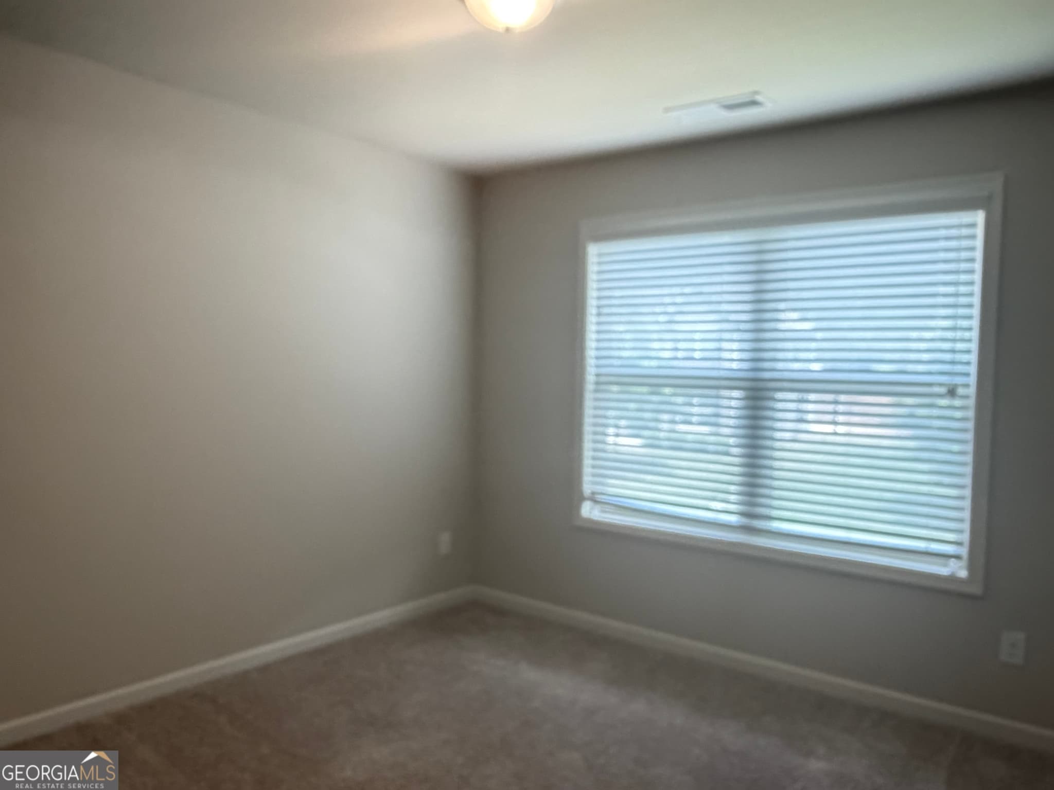 4 bedroom, 2.5 bathroom, 2,261 sq ft single family residence for sale at 303 Dublin Way, Dallas, GA 30132 — photo 9