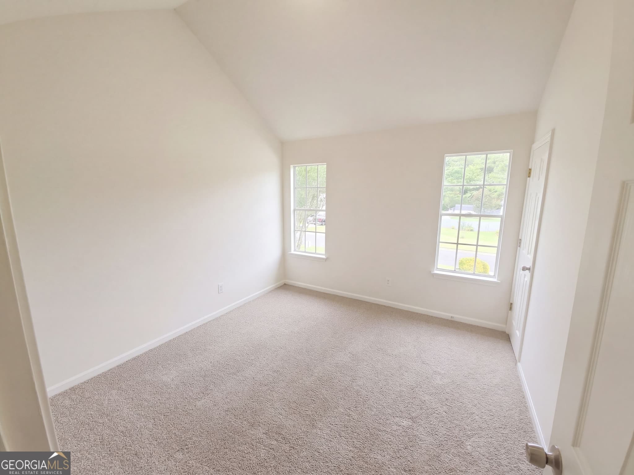 4 bedroom, 2 bathroom, 1,812 sq ft single family residence for sale at 211 Patricia Terrace, Grayson, GA 30017 — photo 9