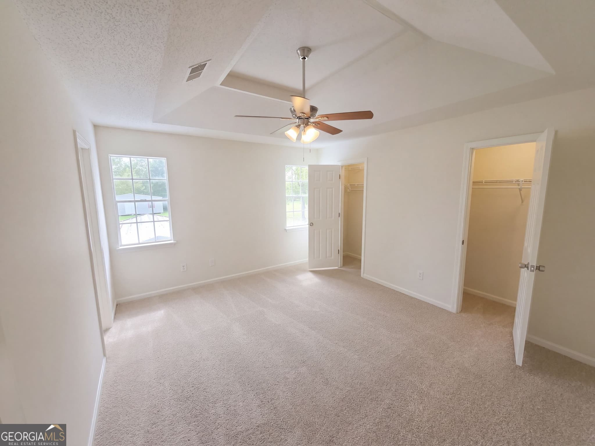 4 bedroom, 2 bathroom, 1,812 sq ft single family residence for sale at 211 Patricia Terrace, Grayson, GA 30017 — photo 4