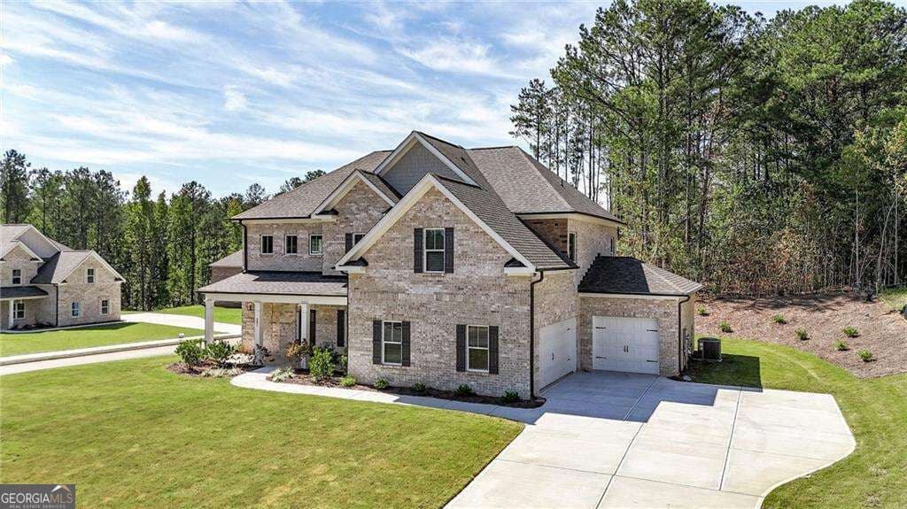 4 bedroom, 4 bathroom, 2,980 sq ft single family residence for sale at 201 Tempo Circle, Ellenwood, GA 30294 — photo 2