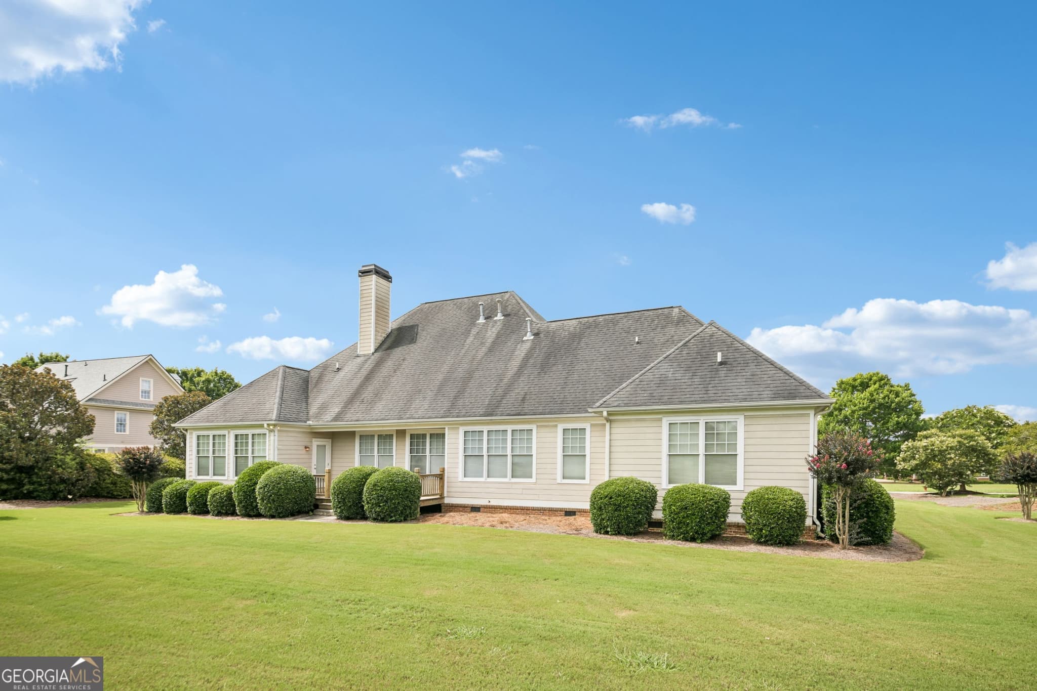 4 bedroom, 3.5 bathroom, 2,807 sq ft single family residence for sale at 1040 E Magnolia Loop, Madison, GA 30650 — photo 9