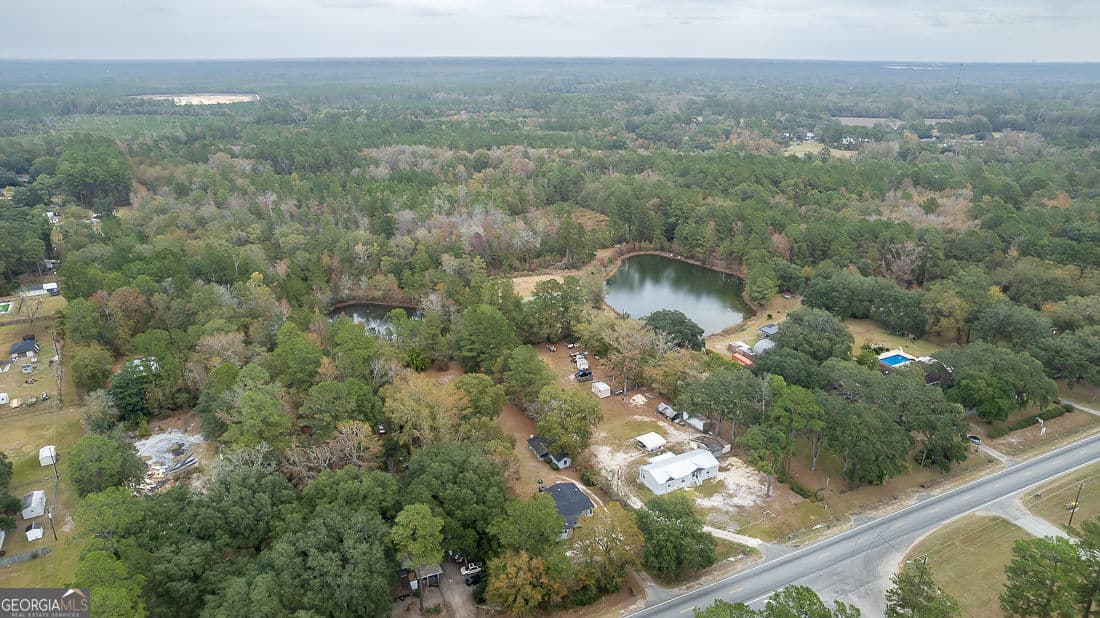 5 bedroom, 2 bathroom, 4,622 sq ft single family residence for sale at 2565 Us Highway 80, Bloomingdale, GA 31302 — photo 7