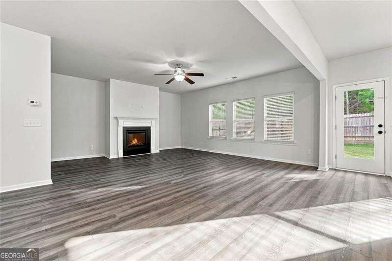 4 bedroom, 3 bathroom, 2,600 sq ft single family residence for sale at 118 Celebration Song, Canton, GA 30114 — photo 5