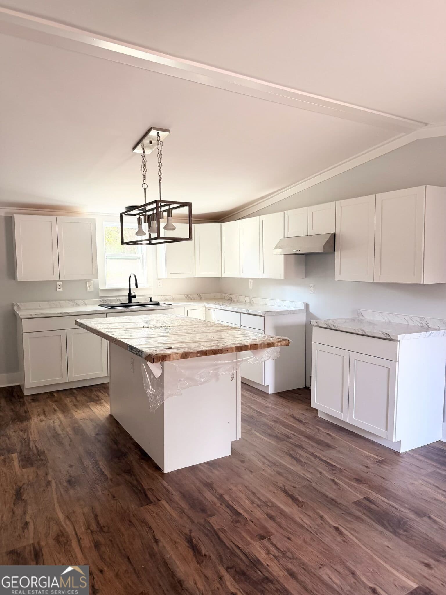 3 bedroom, 2 bathroom, 1,800 sq ft single family residence for sale at 1430 Mark Wood Road, Dexter, GA 31019 — photo 3