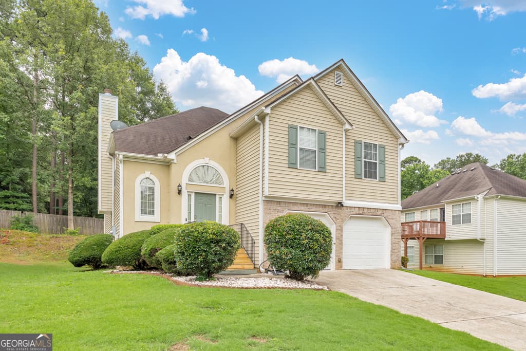 4 bedroom, 3 bathroom, 2,629 sq ft single family residence for sale at 1979 Stonecrest Drive, Austell, GA 30106