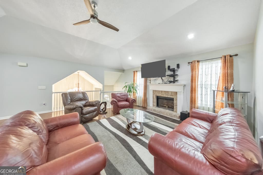 4 bedroom, 3 bathroom, 2,629 sq ft single family residence for sale at 1979 Stonecrest Drive, Austell, GA 30106 — photo 5