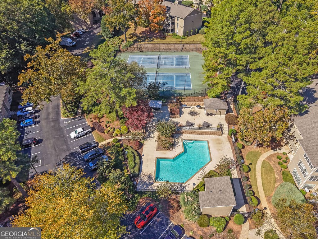 2 bedroom, 2 bathroom, 1,158 sq ft condominium for sale at 1003 River Mill Circle, Roswell, GA 30075 — photo 5