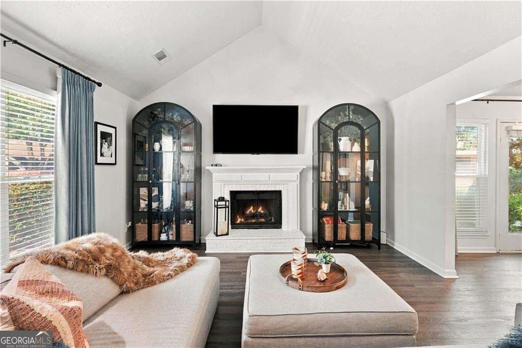 2 bedroom, 2 bathroom, 1,166 sq ft townhouse for sale at 1280 Jamestowne Trail, Alpharetta, GA 30009 — photo 7