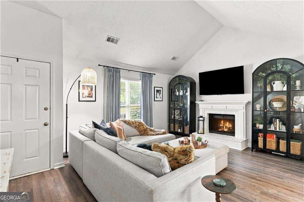 2 bedroom, 2 bathroom, 1,166 sq ft townhouse for sale at 1280 Jamestowne Trail, Alpharetta, GA 30009 — photo 10