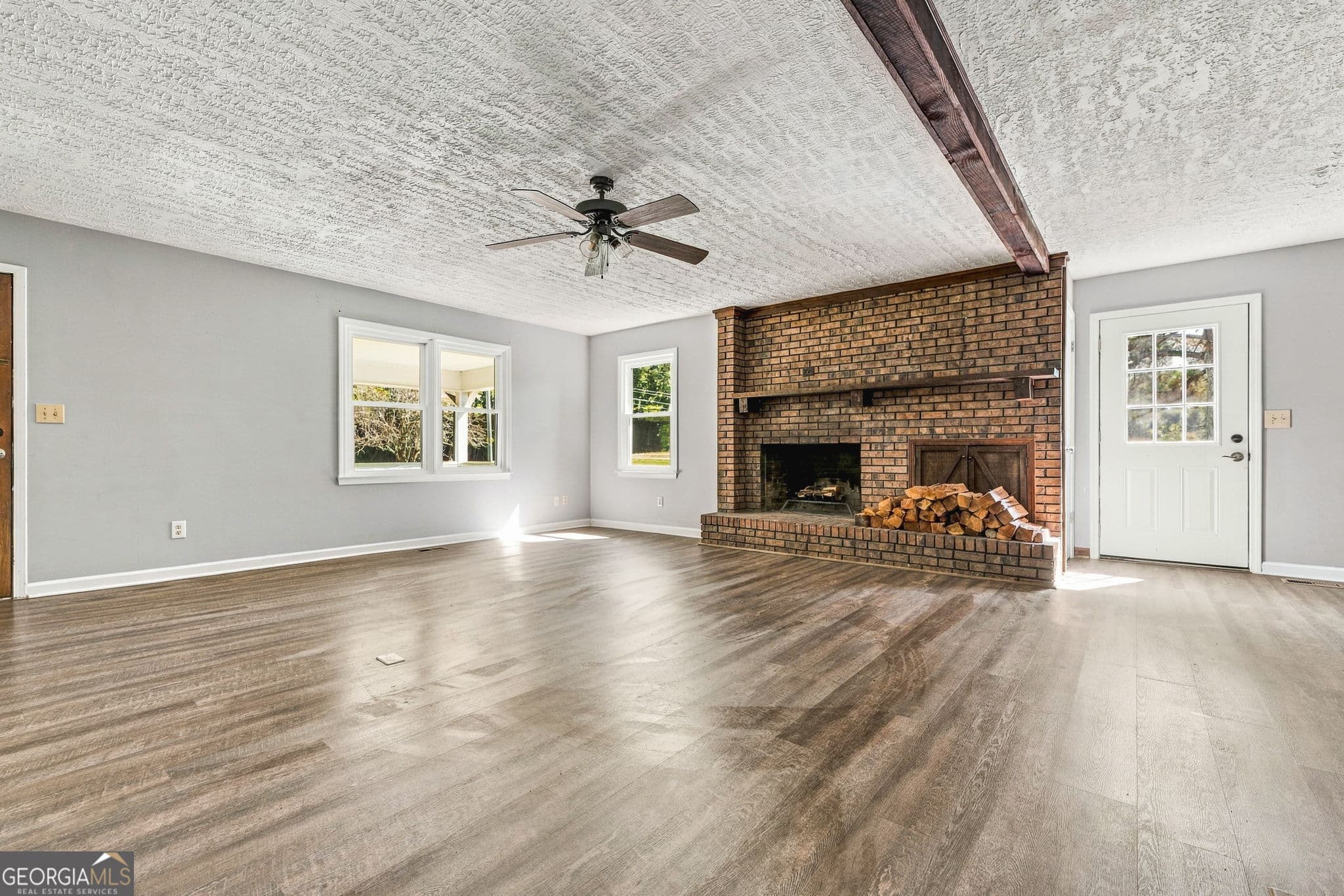 3 bedroom, 3 bathroom, 2,349 sq ft single family residence for sale at 5333 Pine Valley Road, Powder Springs, GA 30127 — photo 9