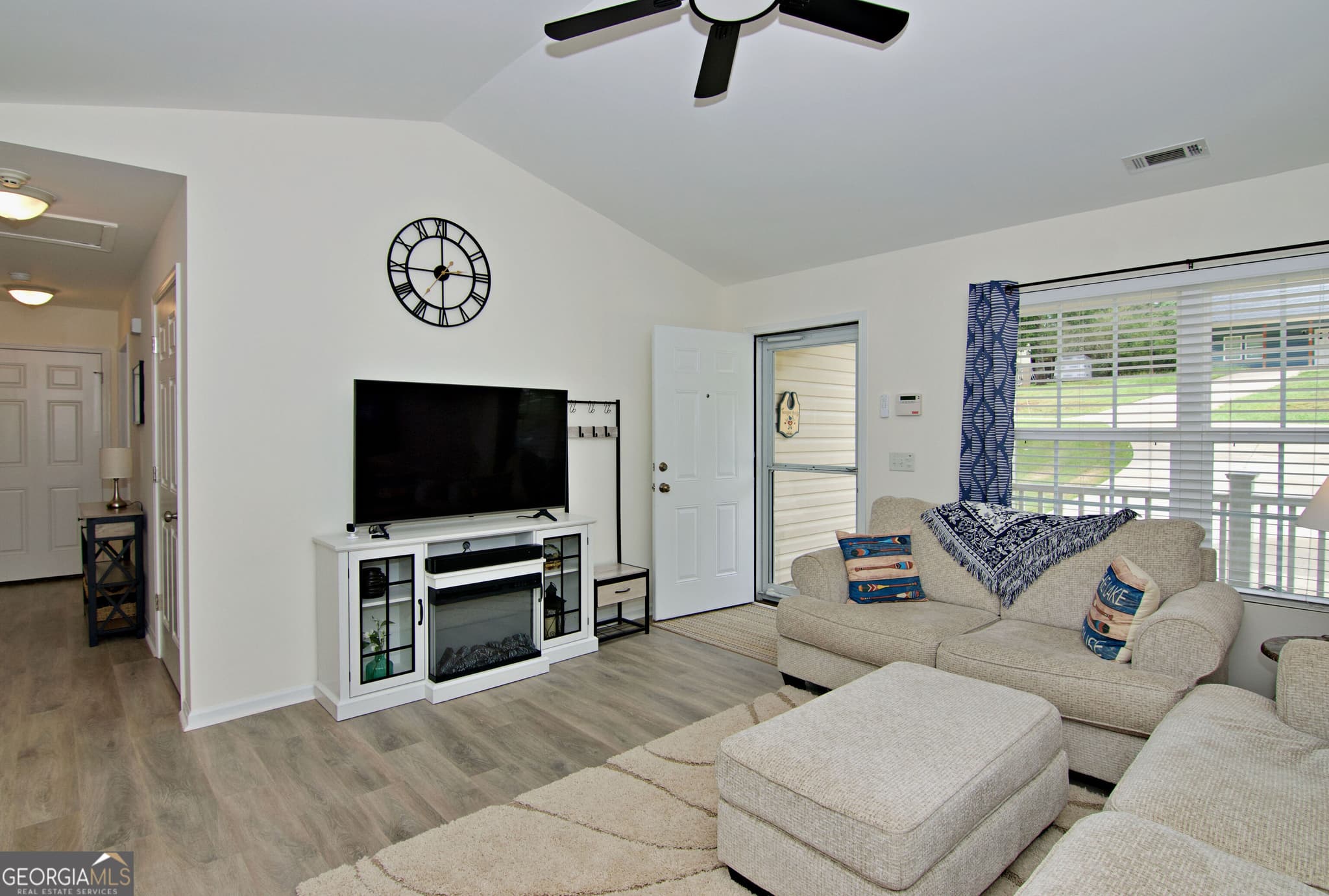 3 bedroom, 2 bathroom, 1,308 sq ft single family residence for sale at 108 ELM DRIVE Elm Drive, Westminster, SC 29693 — photo 7