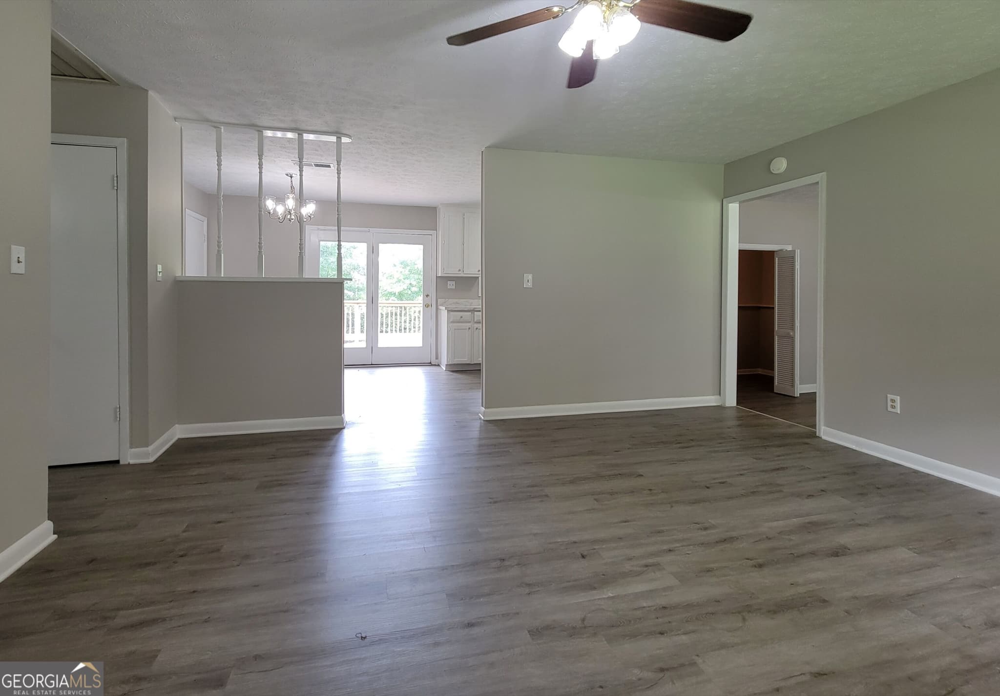 3 bedroom, 1.5 bathroom, 1,350 sq ft single family residence for rent at 858 Pine Shadow Lane, Winder, GA 30680 for $1,765 a month — photo 2