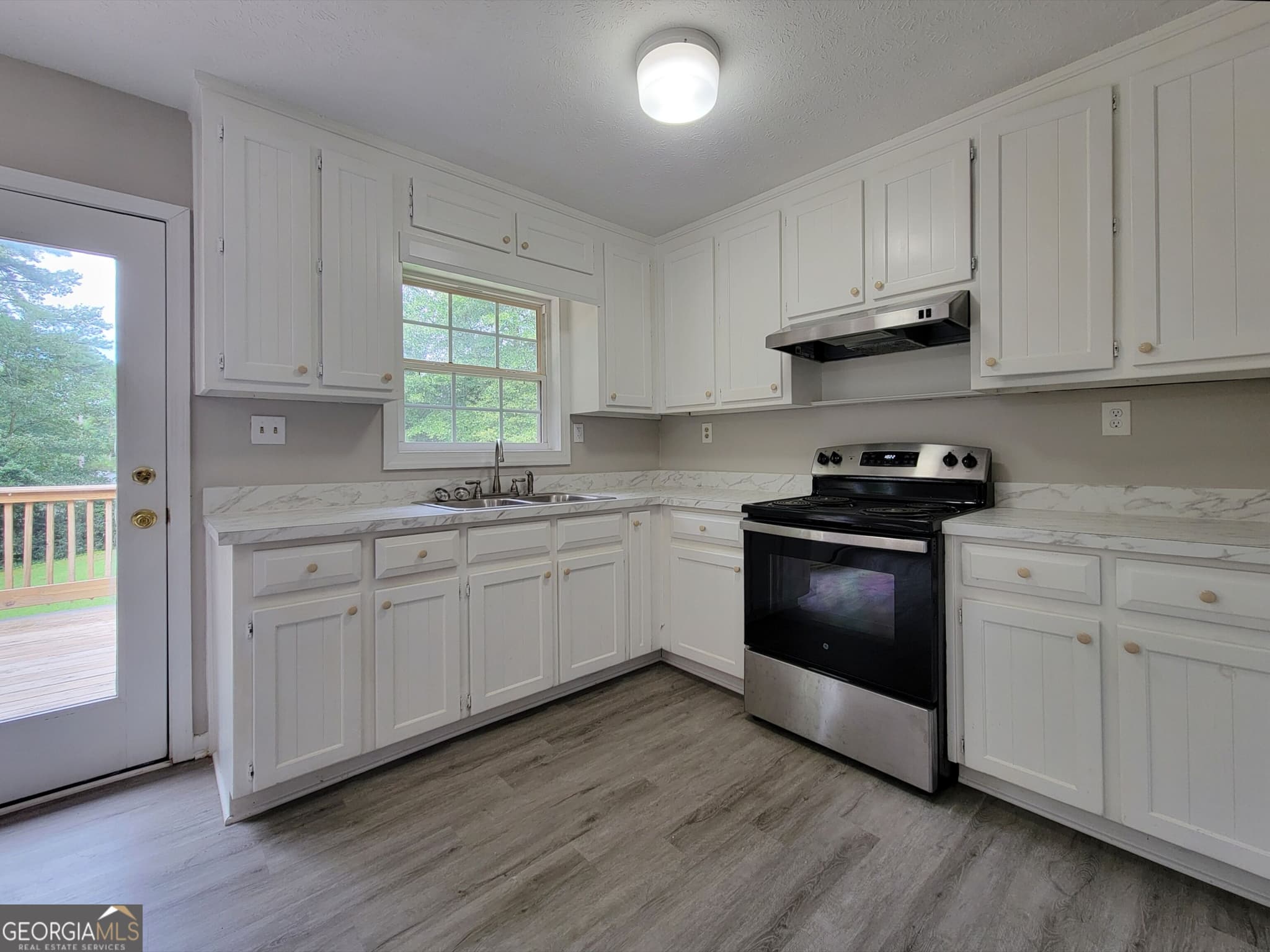 3 bedroom, 1.5 bathroom, 1,350 sq ft single family residence for rent at 858 Pine Shadow Lane, Winder, GA 30680 for $1,765 a month — photo 4