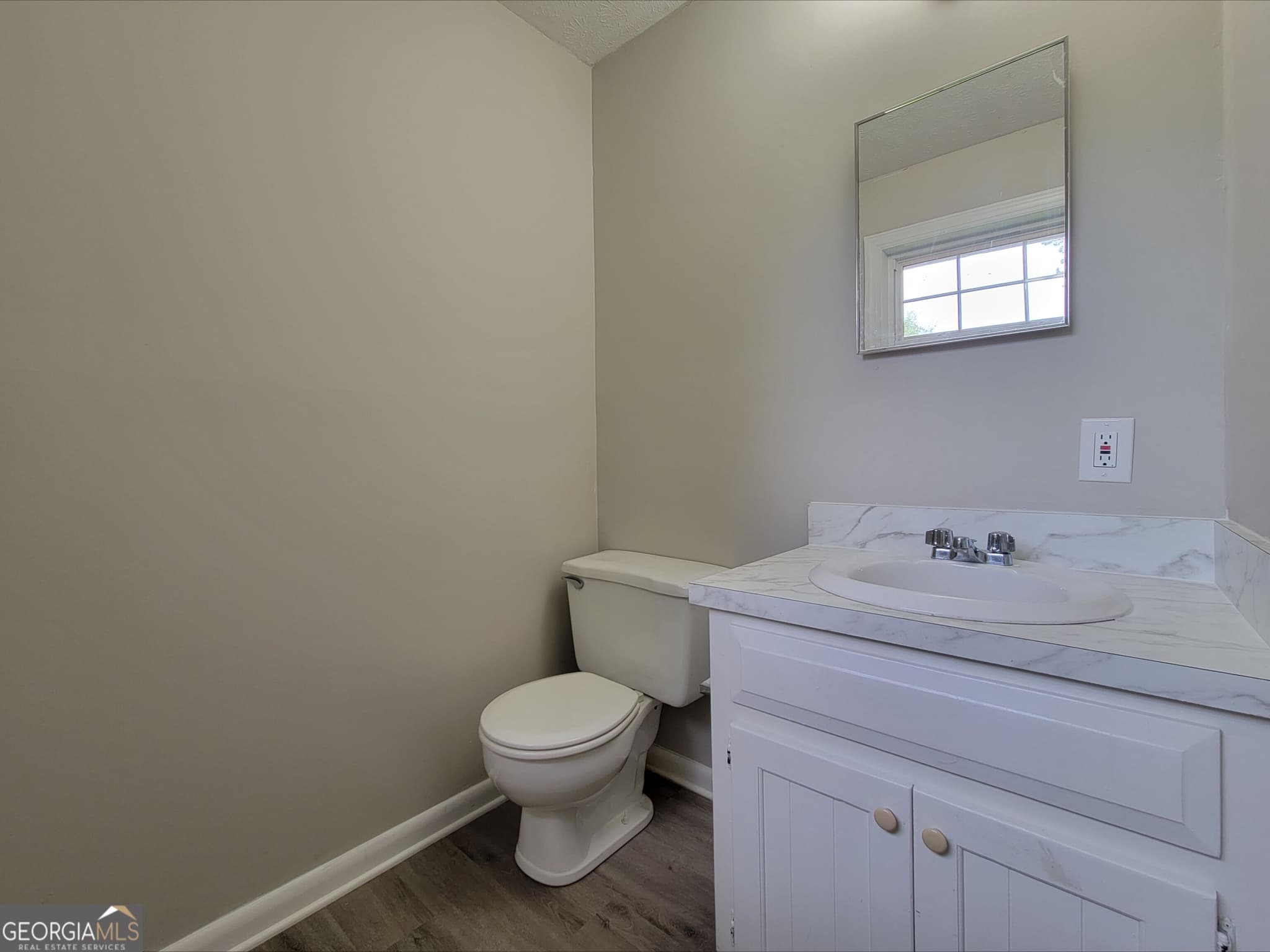 3 bedroom, 1.5 bathroom, 1,350 sq ft single family residence for rent at 858 Pine Shadow Lane, Winder, GA 30680 for $1,765 a month — photo 8