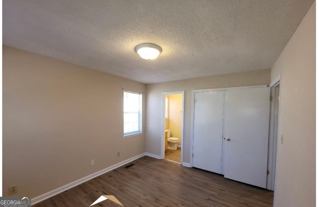 3 bedroom, 2 bathroom, 1,008 sq ft single family residence for sale at 1323 Crawford Street, Macon, GA 31206 — photo 5