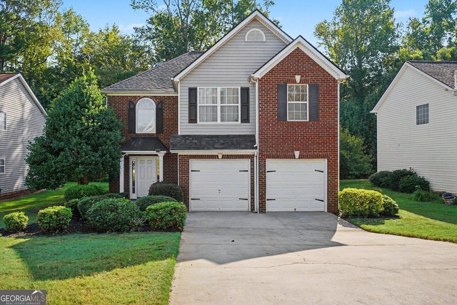 3 bedroom, 2.5 bathroom, 1,679 sq ft single family residence for sale at 312 Jasmine Drive, Locust Grove, GA 30248 — photo 1 of 43
