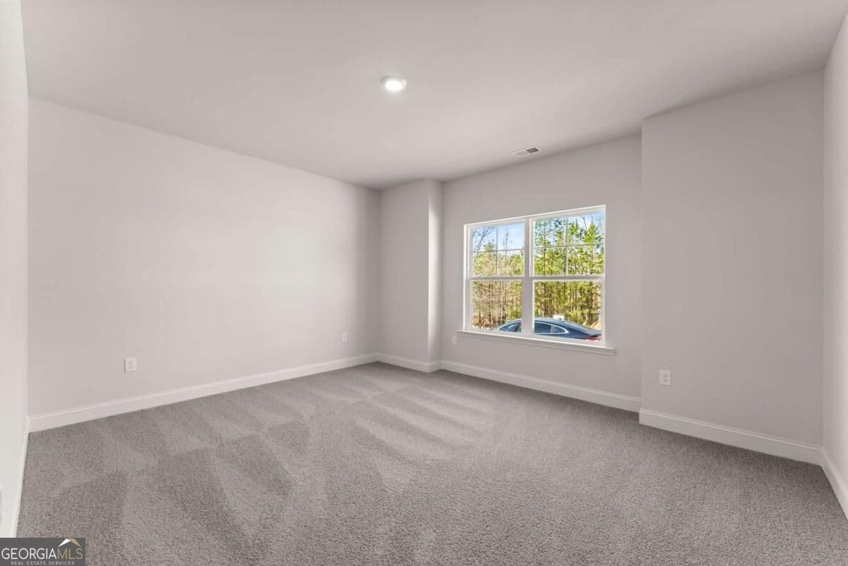 5 bedroom, 4 bathroom, 3,900 sq ft single family residence for sale at 105 Goodness Court, Commerce, GA 30530 — photo 6