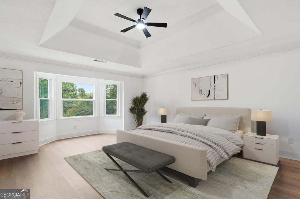 4 bedroom, 2.5 bathroom, 4,916 sq ft single family residence for sale at 4661 Calleigh Way, Snellville, GA 30039 — photo 5