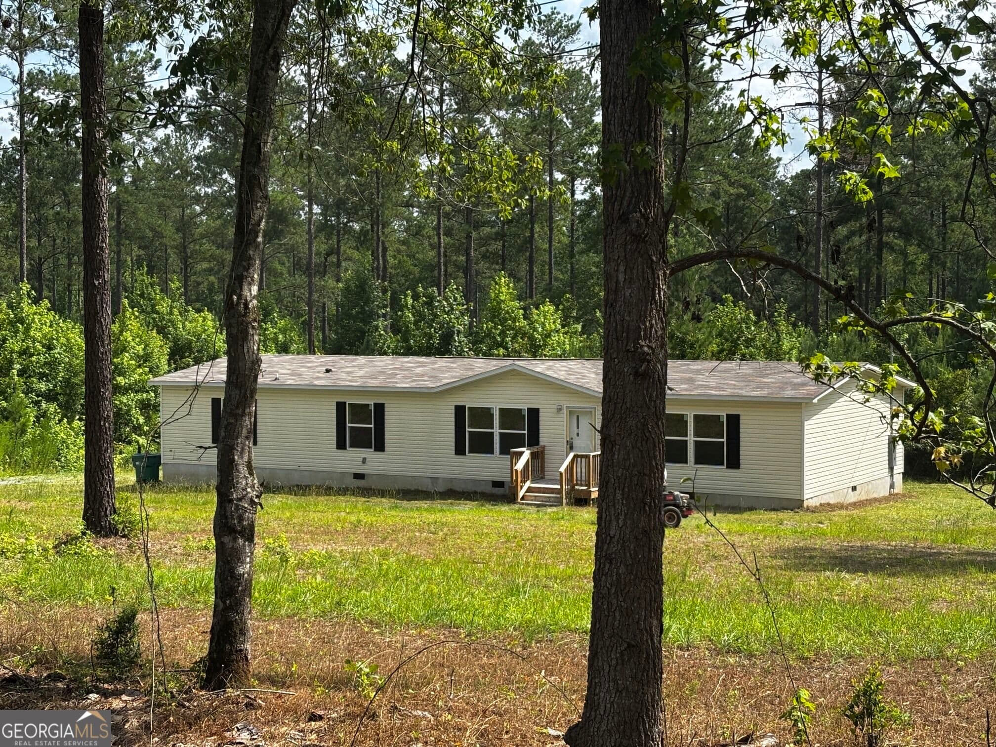 4 bedroom, 2 bathroom, 1,781 sq ft manufactured home,single family residence for sale at 472 Hwy 24 South, Milledgeville, GA 31061 — photo 5