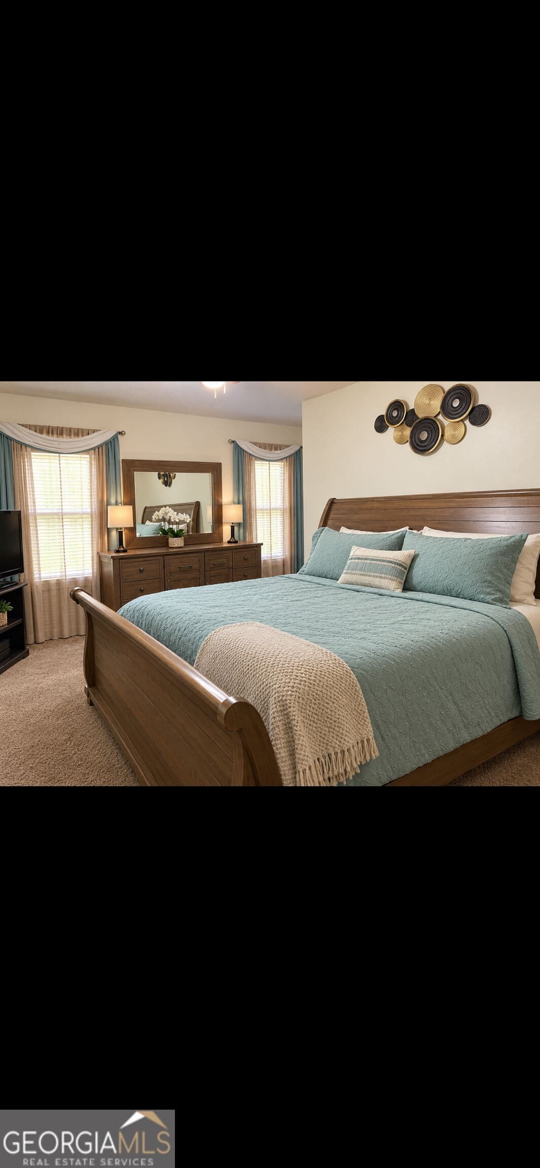 3 bedroom, 2.5 bathroom, 1,400 sq ft single family residence for sale at 130 Saddleview Lane, Ellenwood, GA 30294 — photo 5