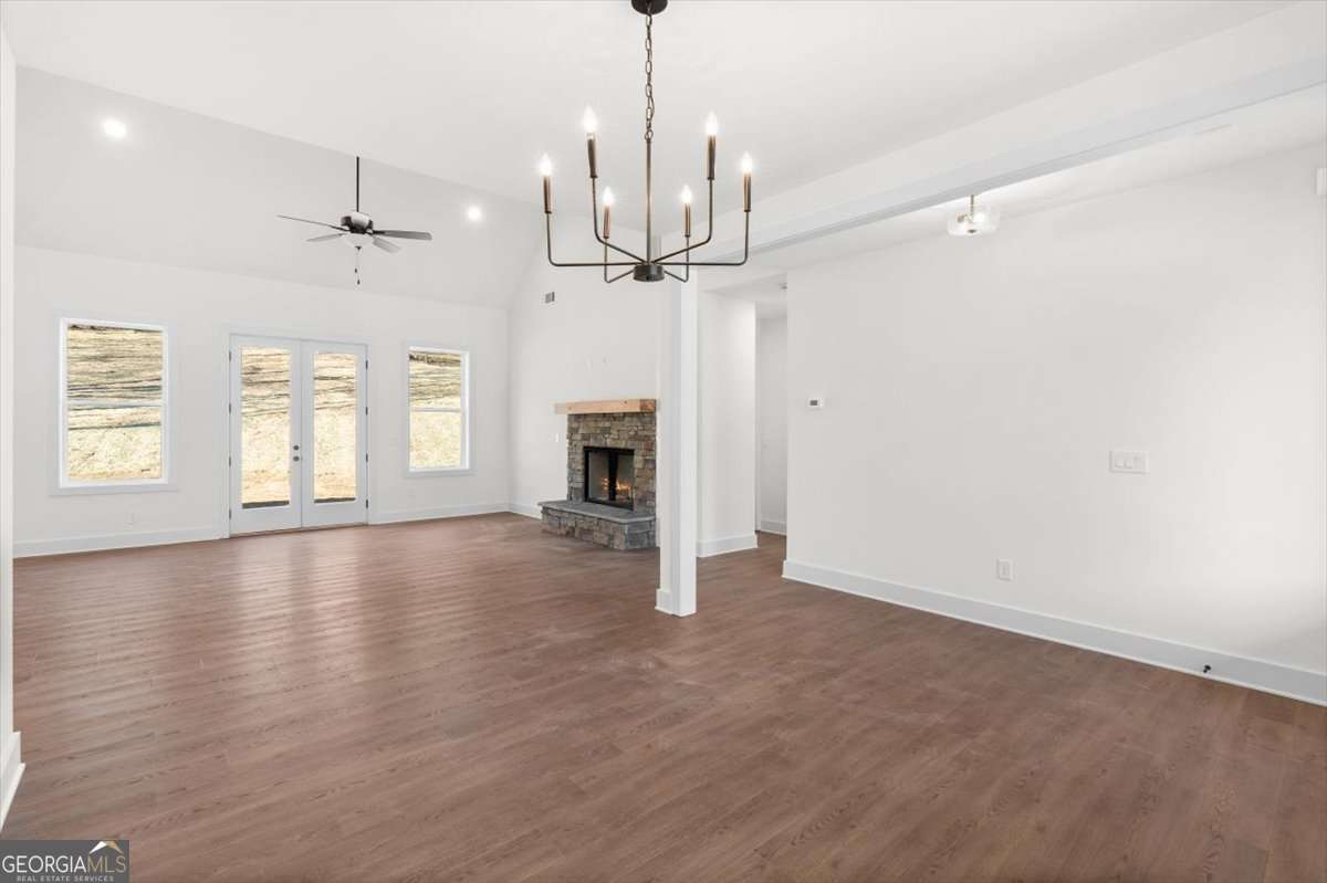 4 bedroom, 3 bathroom, 2,295 sq ft single family residence for sale at 7 Everwood Court, Rome, GA 30161 — photo 10