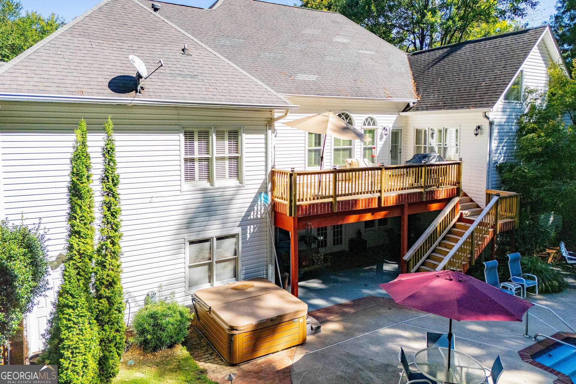 5 bedroom, 4.5 bathroom, 4,330 sq ft single family residence for sale at 101 Shady Valley Court, Carrollton, GA 30116 — photo 9