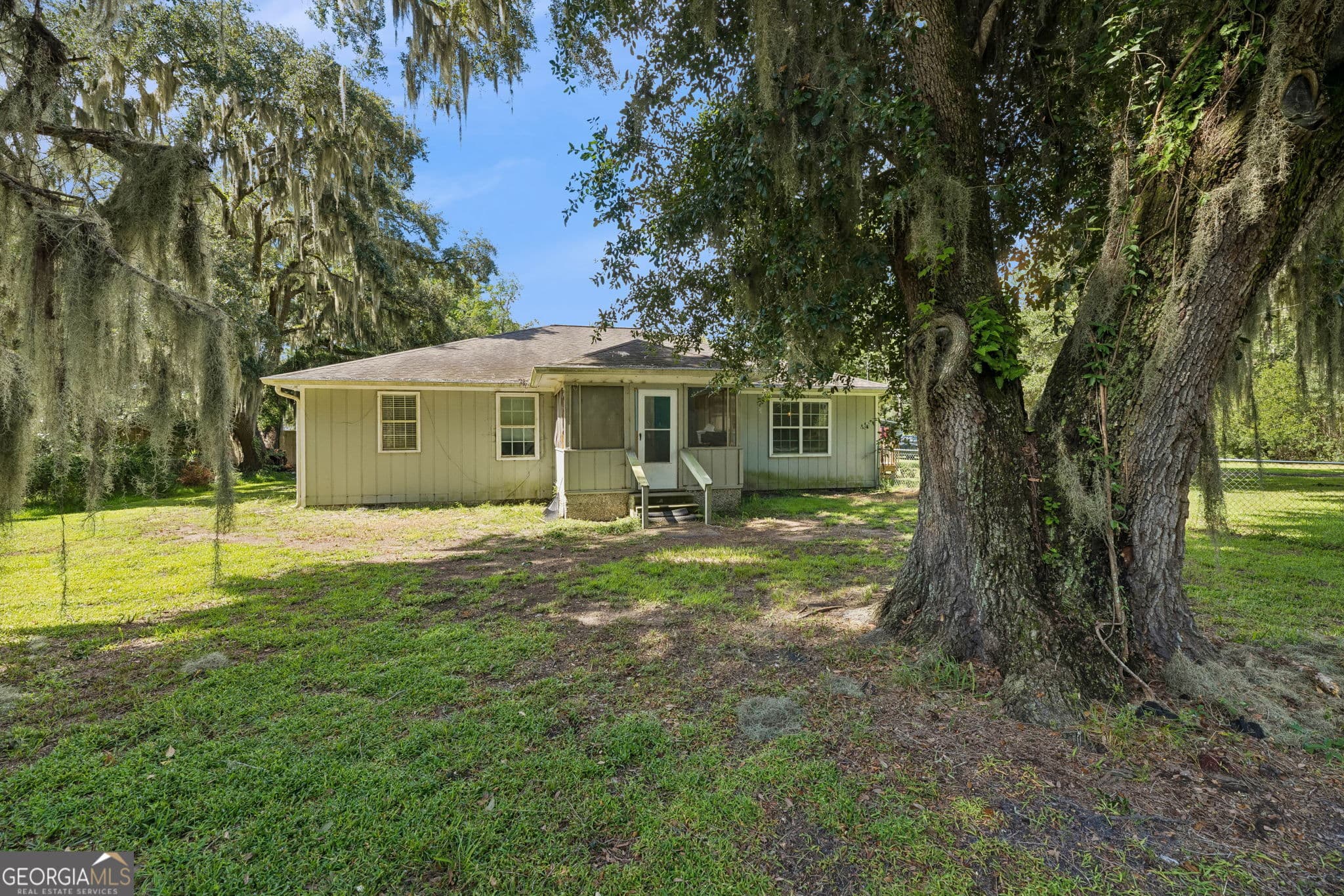 4 bedroom, 2 bathroom, 1,824 sq ft single family residence sold at 3107 Islands Highway, Midway, GA 31320
