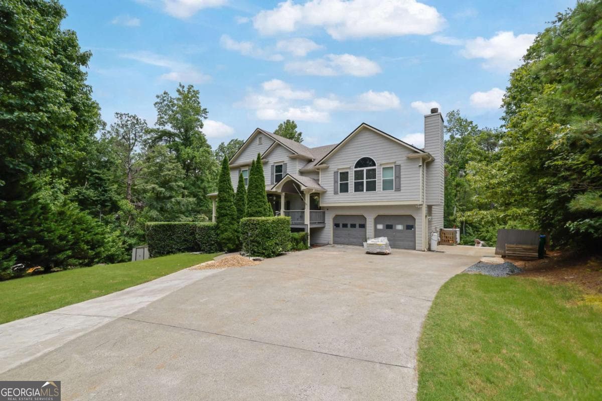 4 bedroom, 3 bathroom single family residence for rent at 902 Whistler Lane, Canton, GA 30114 for $3,200 a month — photo 1 of 1