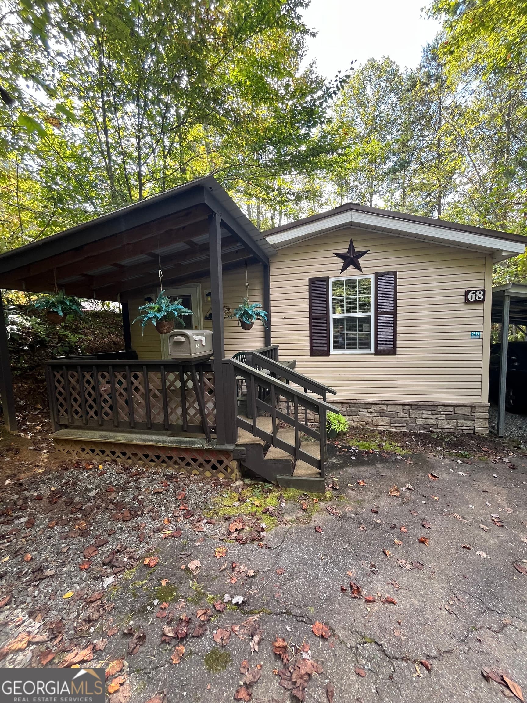 2 bedroom, 1 bathroom mobile home for sale at 68 Nelson Lane, Hiawassee, GA 30546 — photo 2