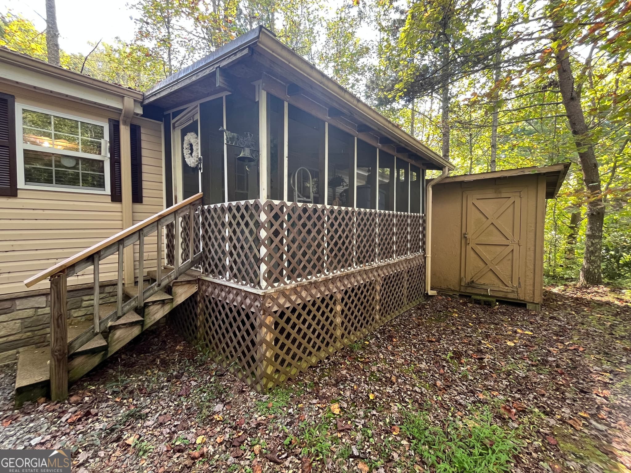 2 bedroom, 1 bathroom mobile home for sale at 68 Nelson Lane, Hiawassee, GA 30546 — photo 6