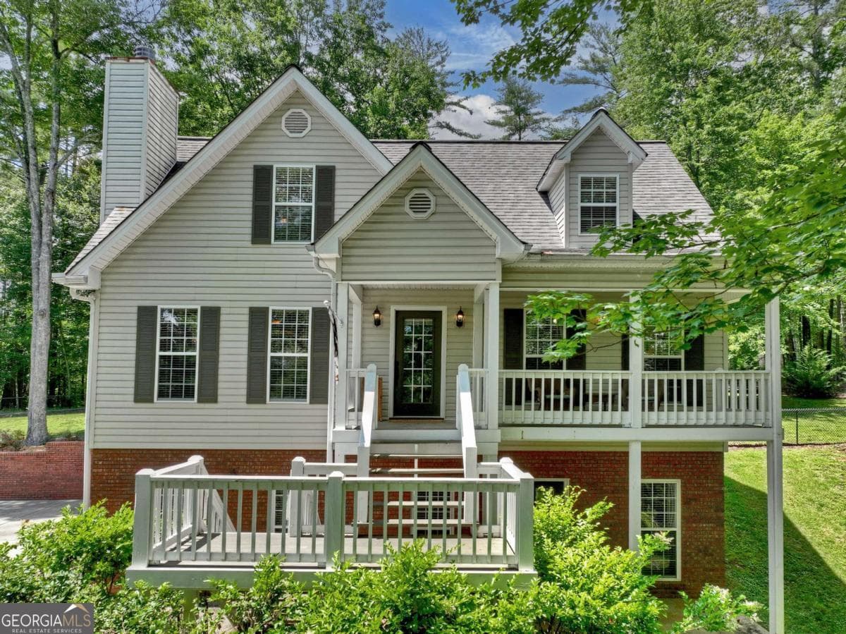 4 bedroom, 3 bathroom, 2,443 sq ft single family residence sold at 94 Old Place Drive, Blue Ridge, GA 30513