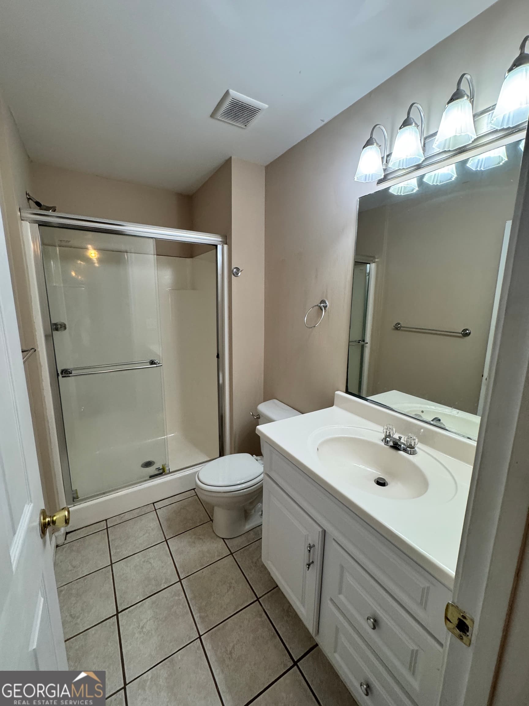 3 bedroom, 2.5 bathroom, 1,292 sq ft townhouse for rent at 95A Mechanic Street, Dahlonega, GA 30533 for $1,700 a month — photo 7