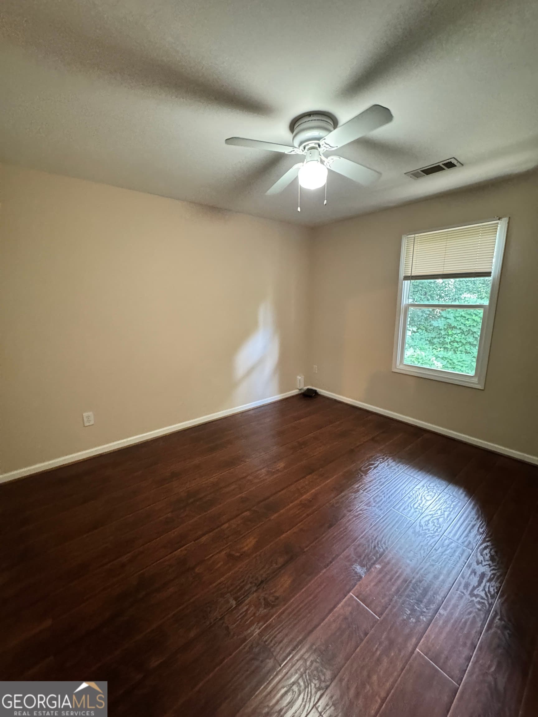 3 bedroom, 2.5 bathroom, 1,292 sq ft townhouse for rent at 95A Mechanic Street, Dahlonega, GA 30533 for $1,700 a month — photo 8