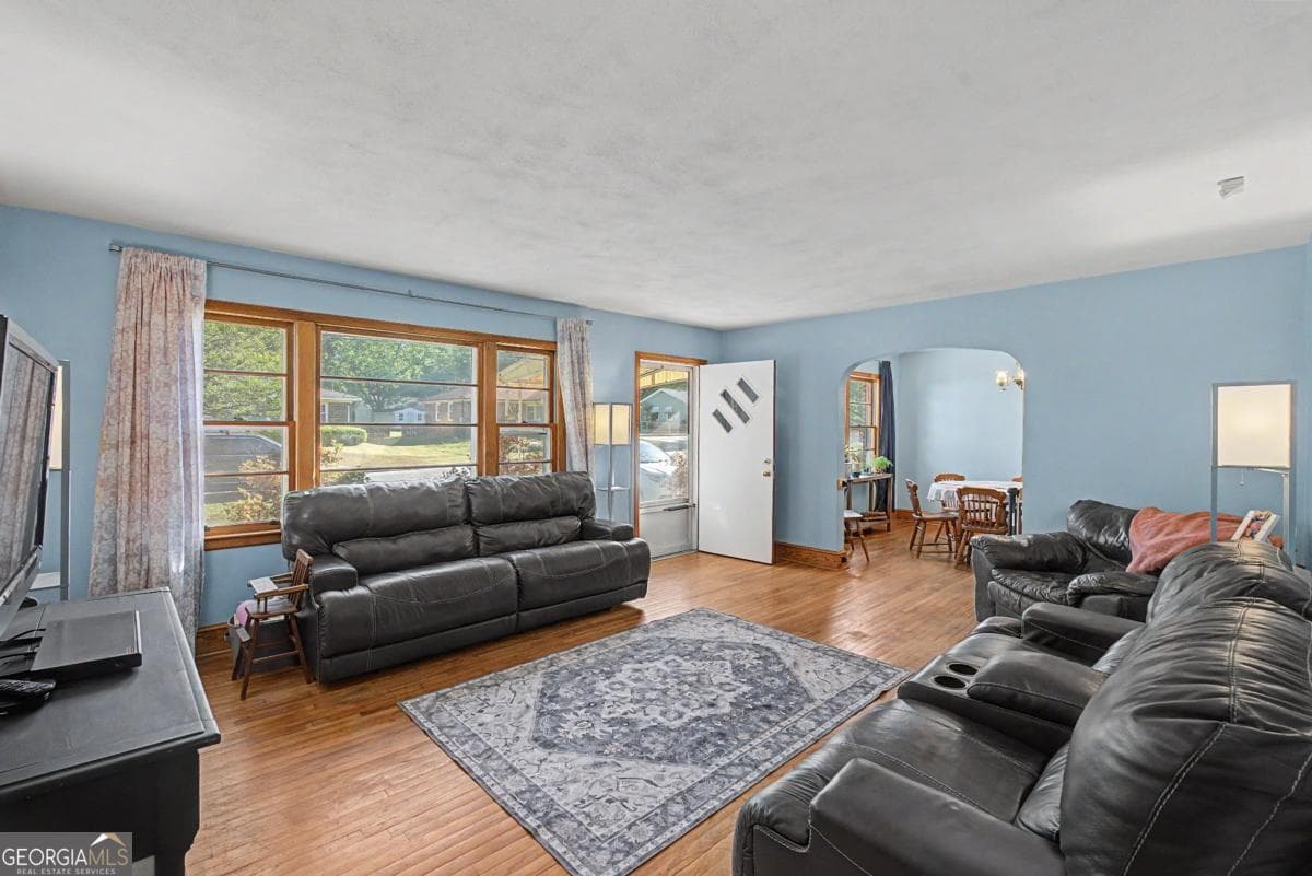 3 bedroom, 1.5 bathroom, 2,130 sq ft single family residence for sale at 185 Northcrest Drive, Athens, GA 30601 — photo 2