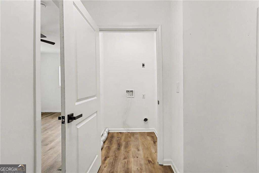 3 bedroom, 2 bathroom, 1,334 sq ft single family residence for sale at 951 Reed Avenue, East Point, GA 30344 — photo 7