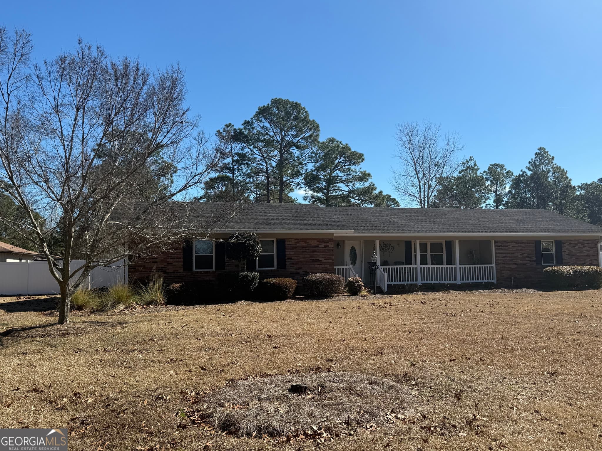 3 bedroom, 2 bathroom single family residence sold at 687 Harper Street, Jesup, GA 31546